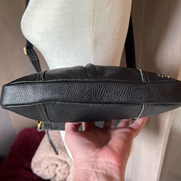 THE SAK Leather Crossbody Bag Black - Picture 5 of 12